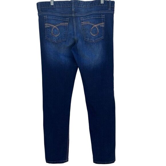 RUE21 Denim Jeans Women's Size 13/14 Blue Dark Wash Mid-rise Skinny Stretch - Picture 12 of 15